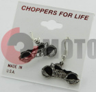 Серьги в виде мотоц.с черн.вставк.США Серьги в виде мотоц.с черн.вставк.США