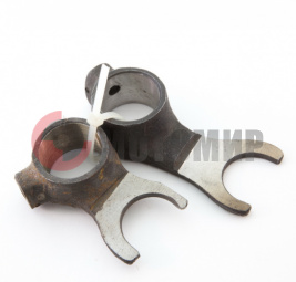 Вилка Муравей переключения передач (пара) Вилка Муравей переключения передач (пара)